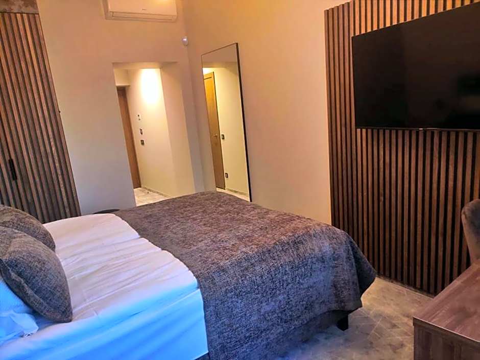 Vvinn Hotel
