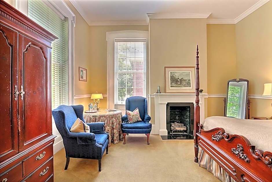 The Presidents' Quarters Inn