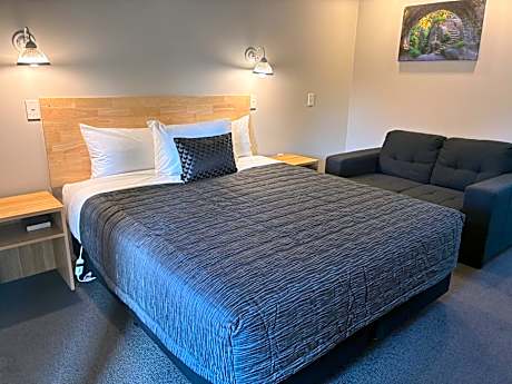 Charlies Motor Lodge