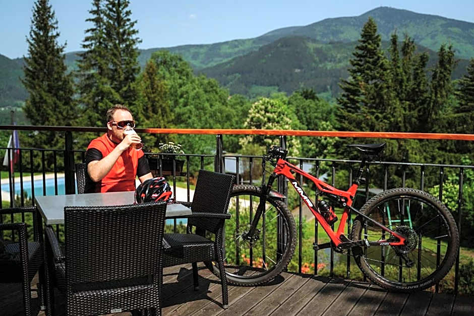 Beltine Forest Hotel