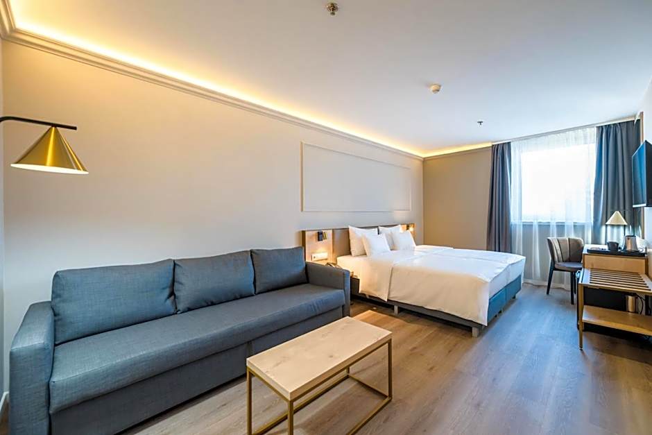 Expo Tower by Mellow Mood Hotels