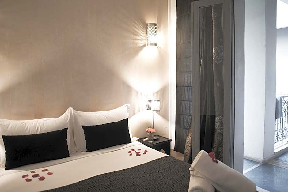 Riad Dar More & SPA
