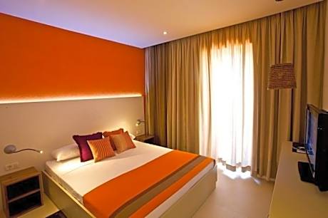 One bedroom apartment sea side