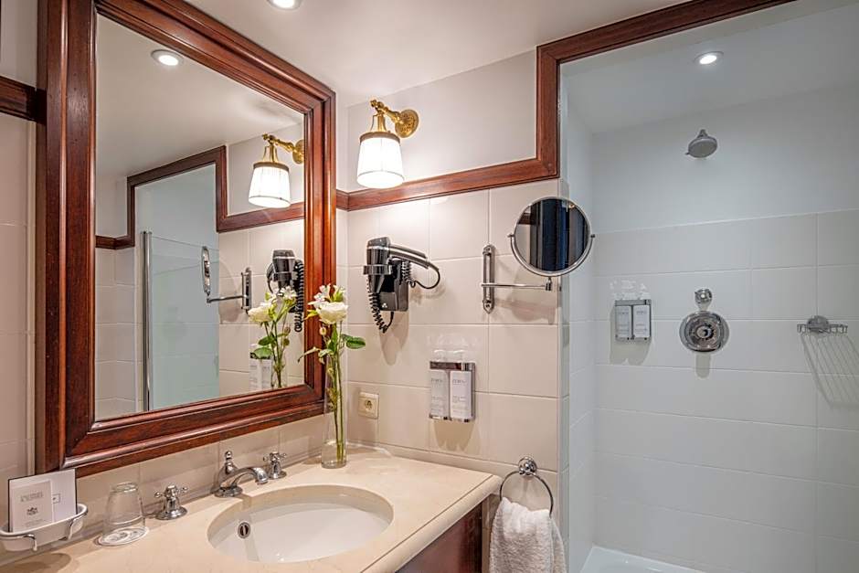 Hotel Barsey by Warwick