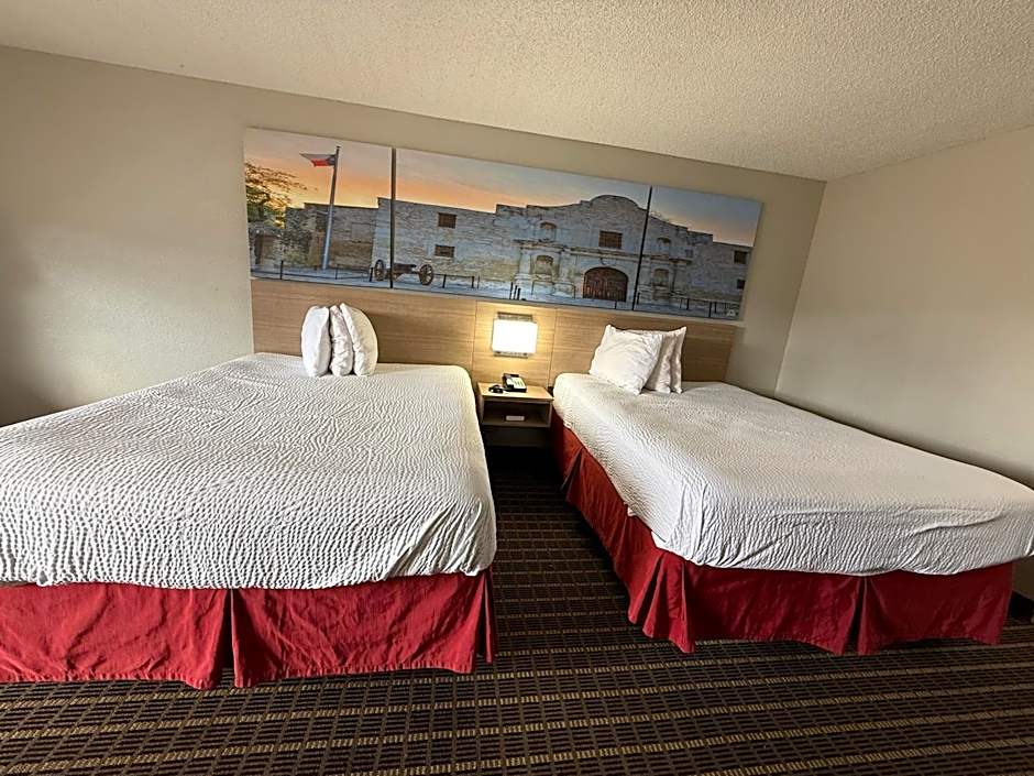 Days Inn by Wyndham San Antonio Interstate Hwy 35 North