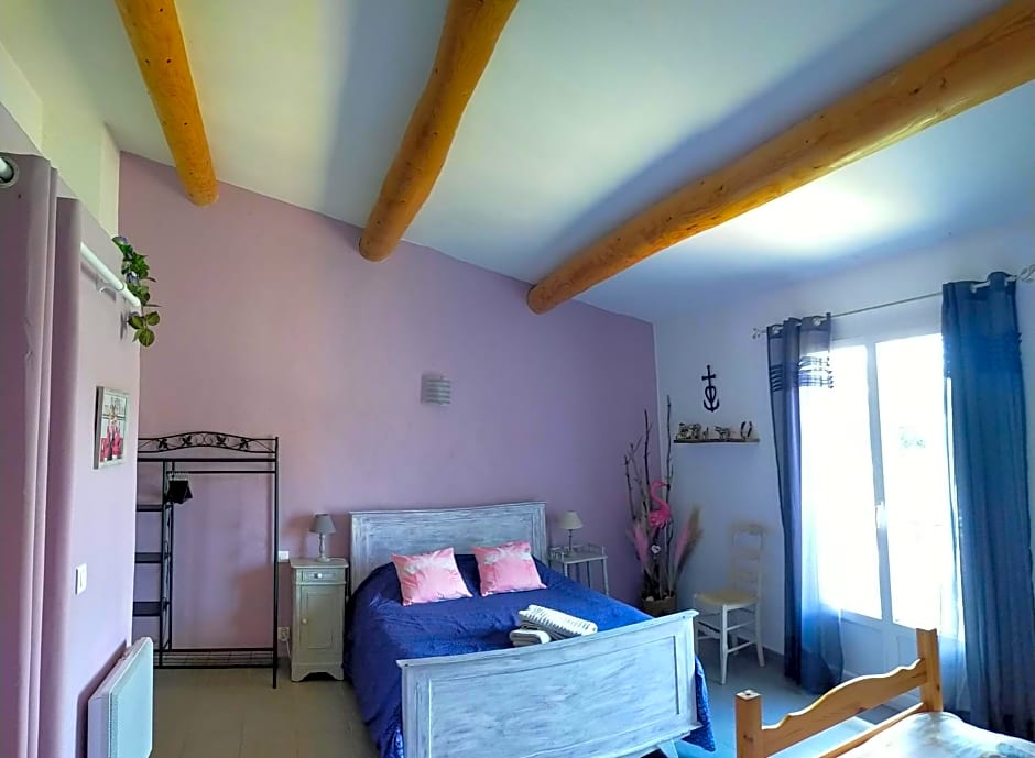 La Sarriette - Chambres d'hôtes et gîte d'étape à Eygalières