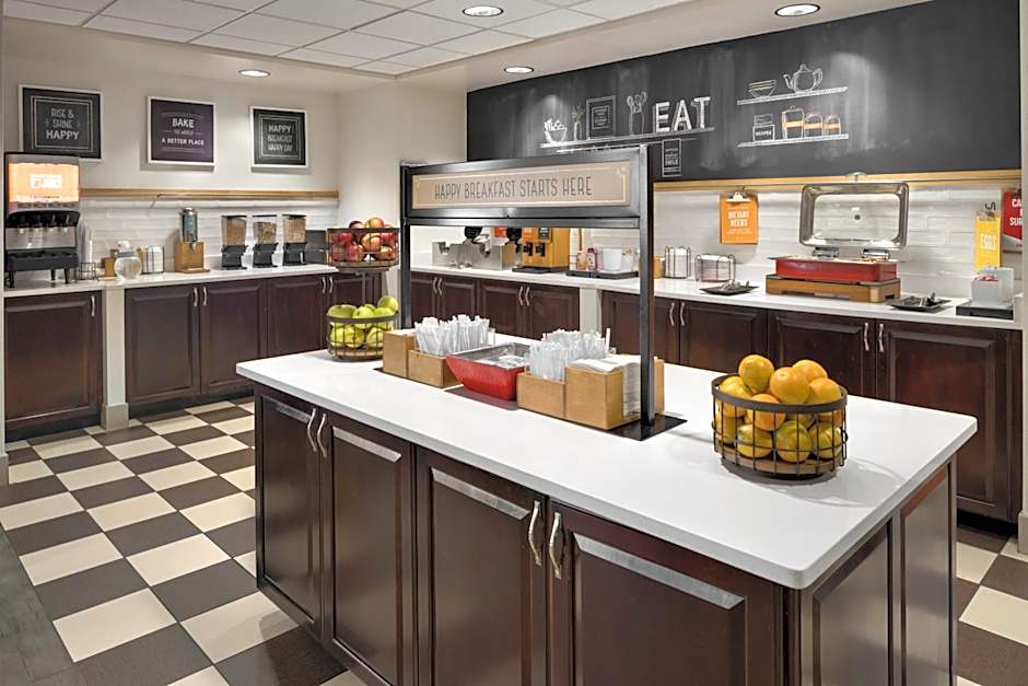 Hampton Inn By Hilton Rochester-Irondequoit