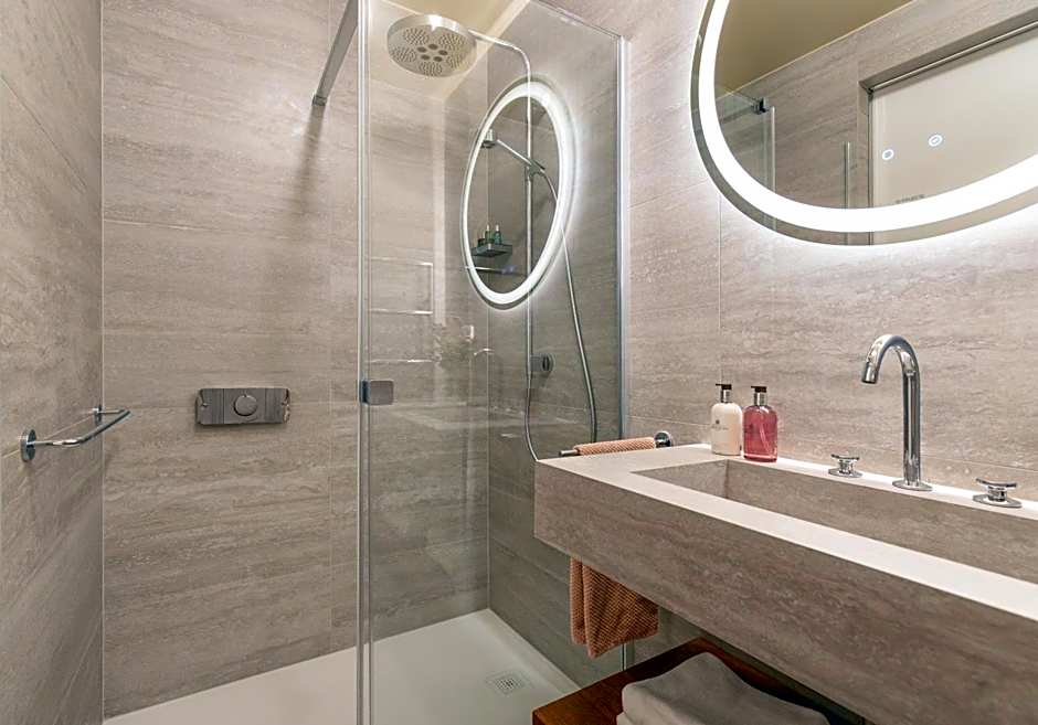 Residence 9