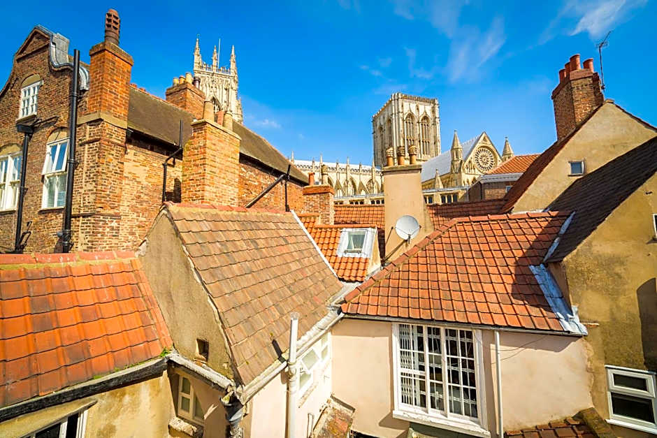 Trembling Madness Apartments