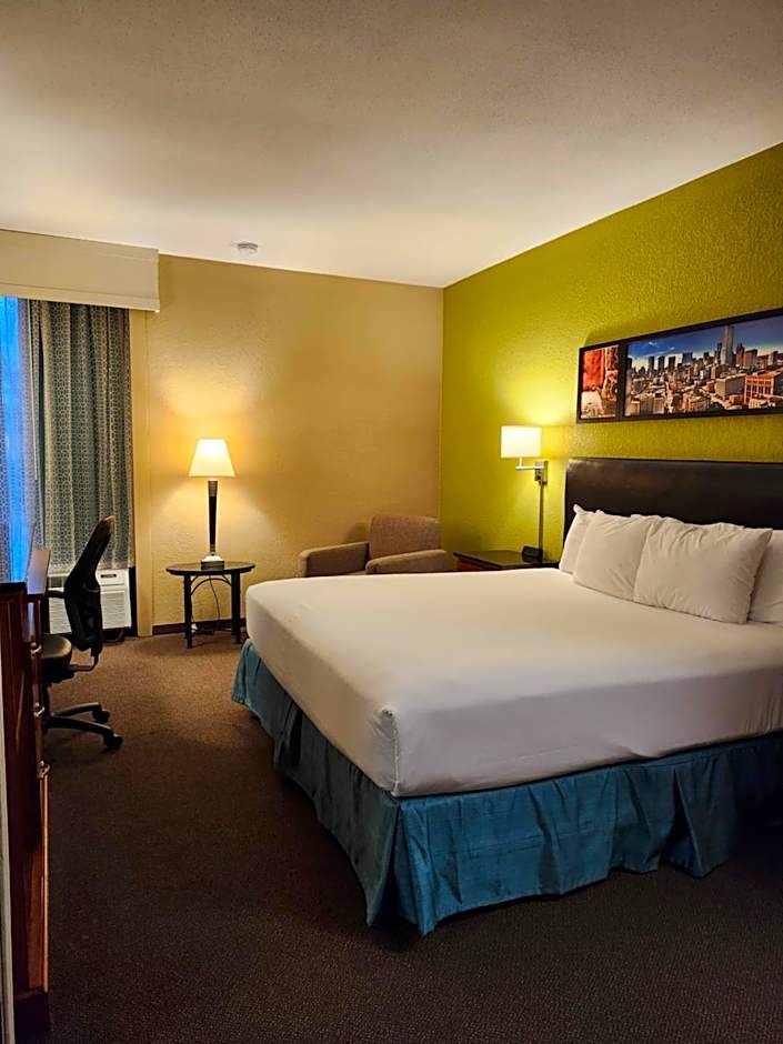 Heritage Inn & Suites The Woodlands, Trademark by Wyndham