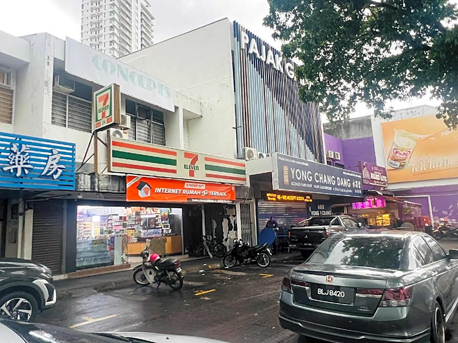Burmahtel Hotel