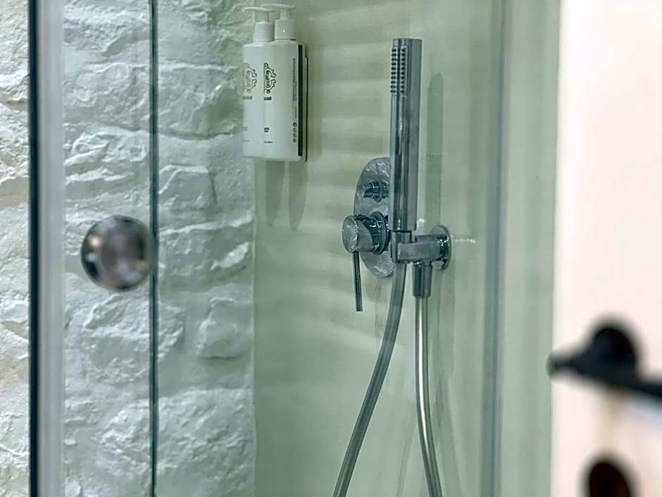 PortaDelMare deluxe suites