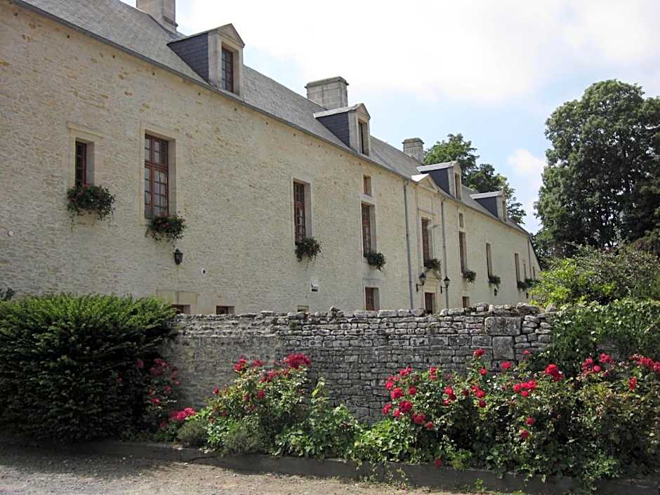 Hôtel Le Manoir De Mathan Crépon à la campagne 5 mn d'Arromanches et 10 mn de Bayeux