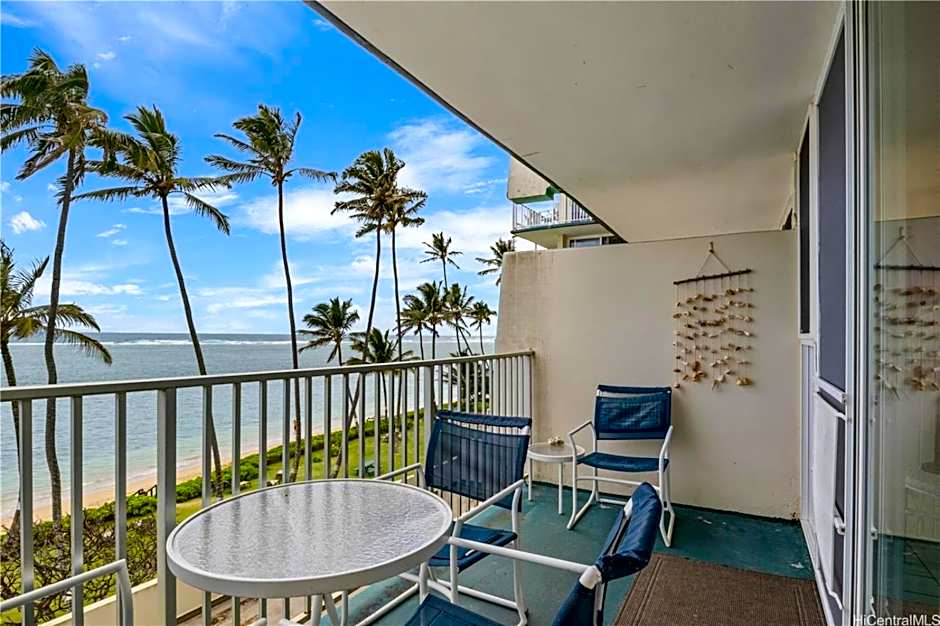 Stunning Ocean Views Condos in Oahu at Punaluu