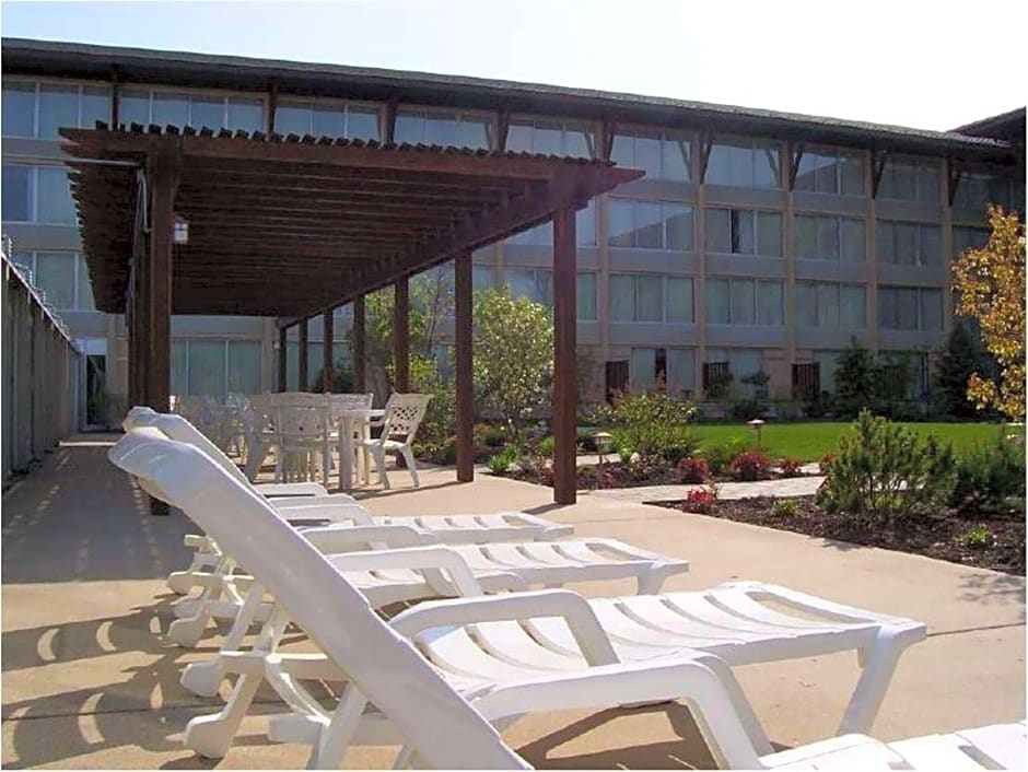 DoubleTree By Hilton Libertyville Mundelein
