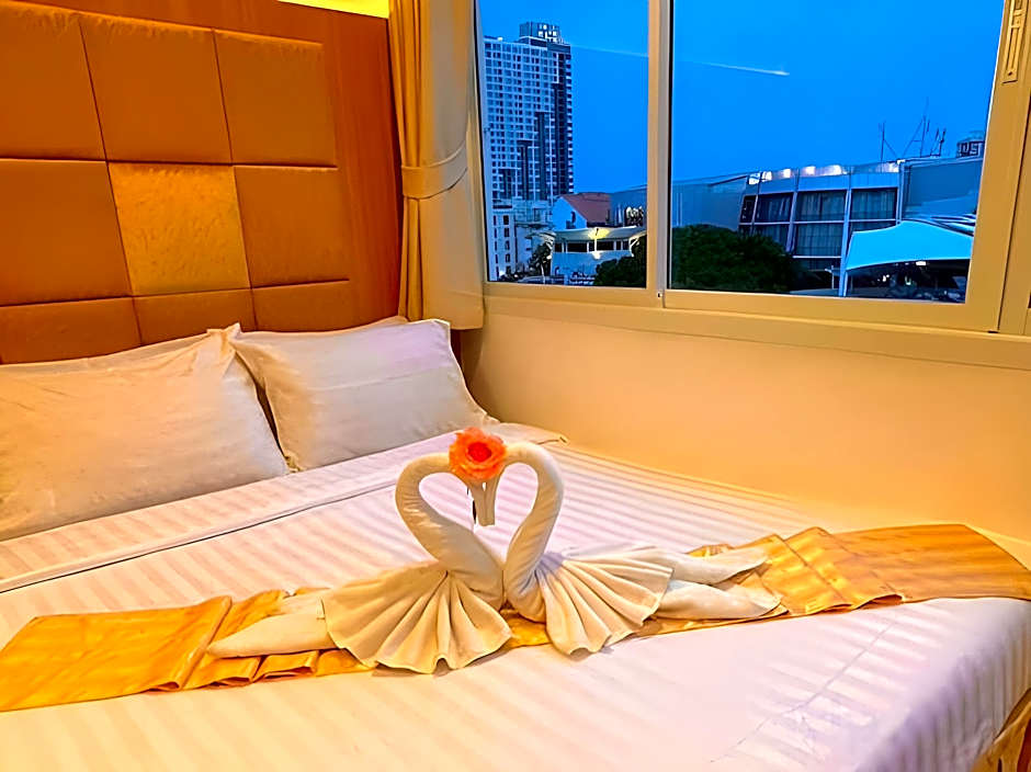 The Grand Lodge Pattaya