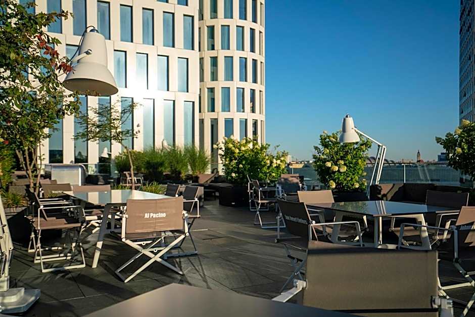 Motel One Berlin-Upper West