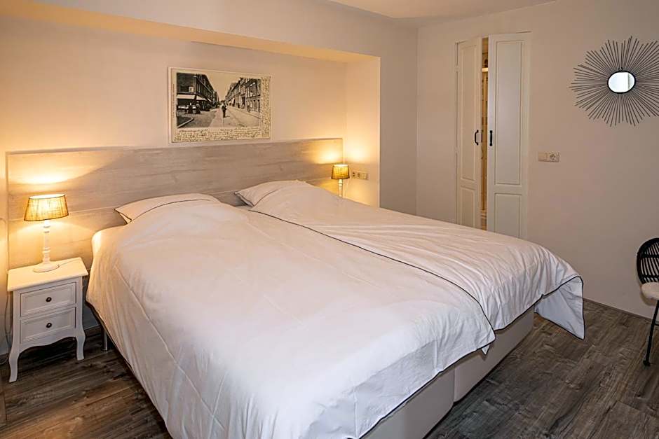 Sleep&Stay Floris IV