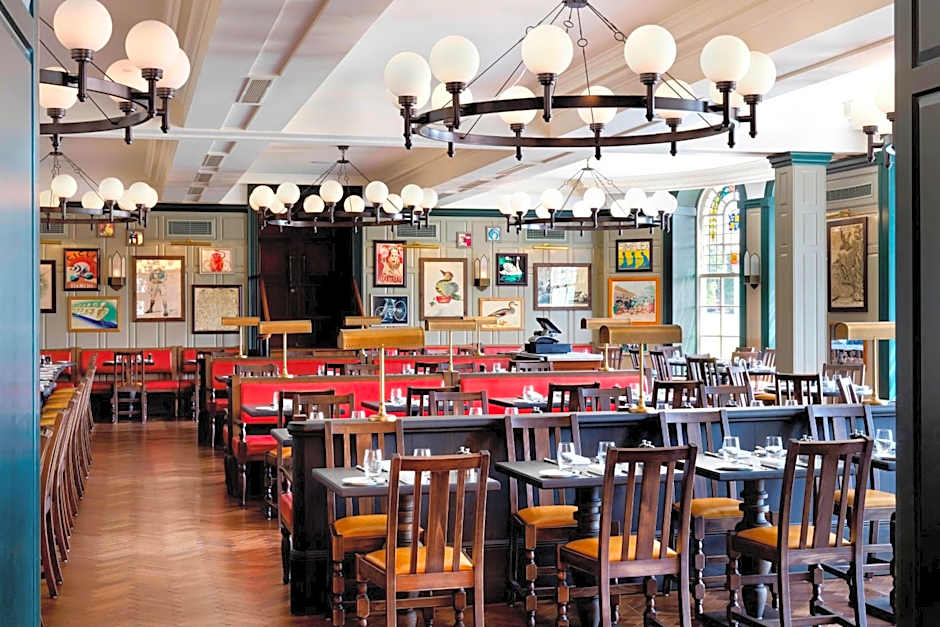 University Arms, Autograph Collection