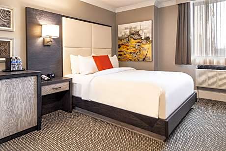 Standard Queen Room
