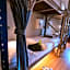 Post Factory Bed & Breakfast Hostel