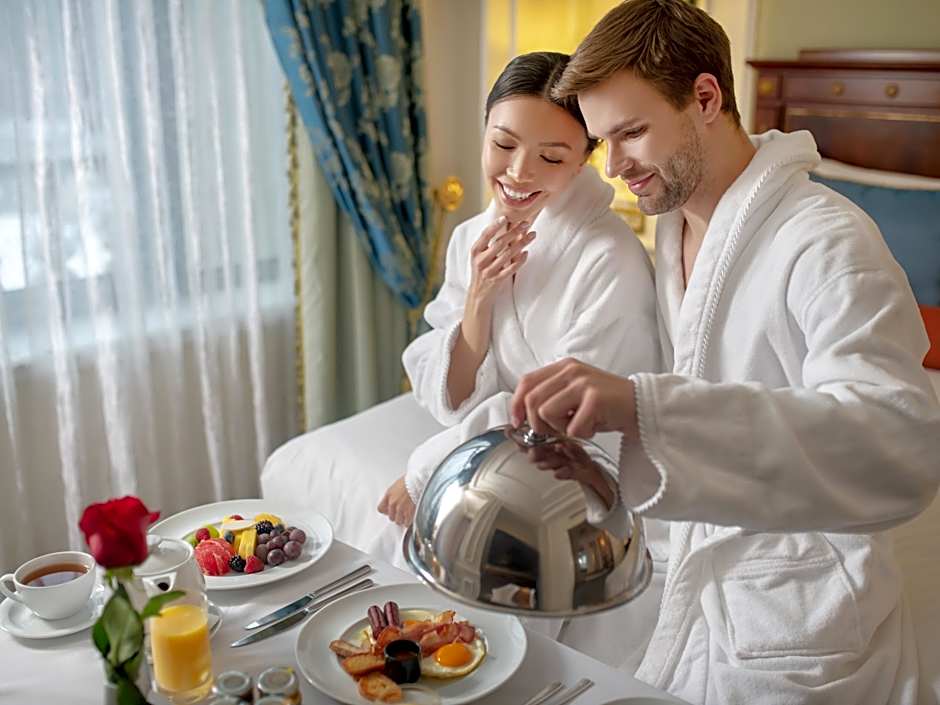 Fairmont Grand Hotel Kyiv