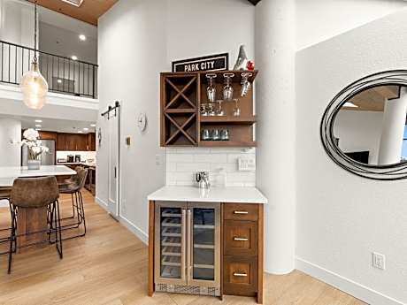 3 Bedroom Condominium 420