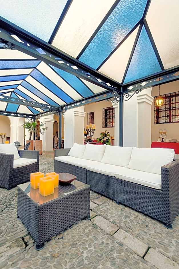 Hotel Dann Monasterio