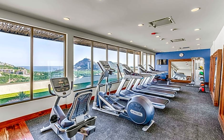Hampton Inn & Suites by Hilton Los Cabos