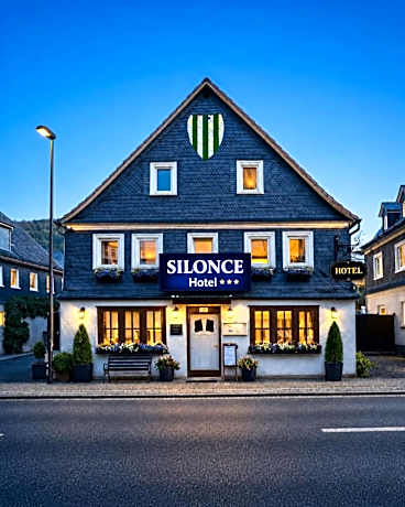 Hotel 24 Silonce Gruppe stilvolles Hotel im Kreis Olpe Parkplatz & Qualität