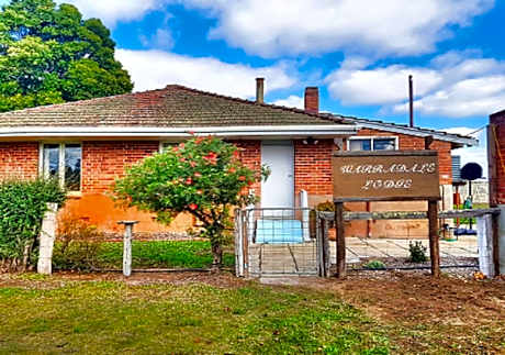 Warradale Lodge and Mini Golf