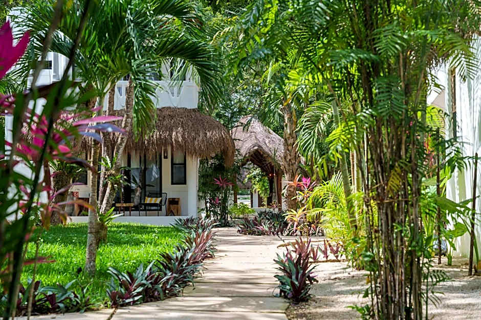Mikasa Bacalar Hotel Boutique, Lagoon Front
