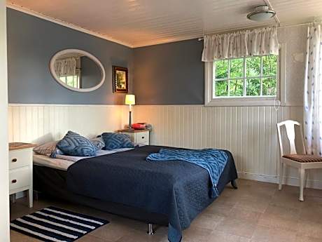 Studio with Garden View