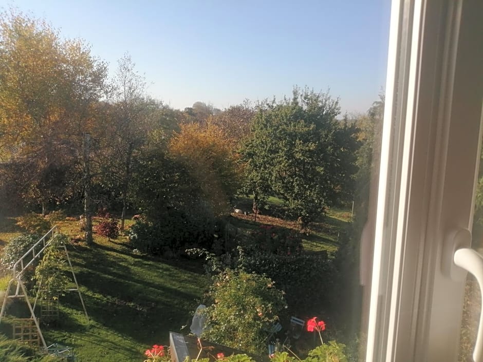Maison D'hotes Les Vallees – Saint-Quentin-sur-le-Homme, IA