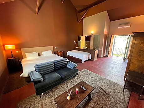 Suite Castle with Extra bed