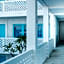 Paras Paros Marina Lodge