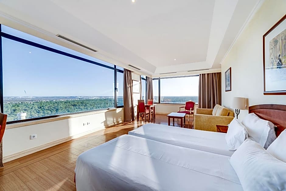 Yellow Praia Monte Gordo