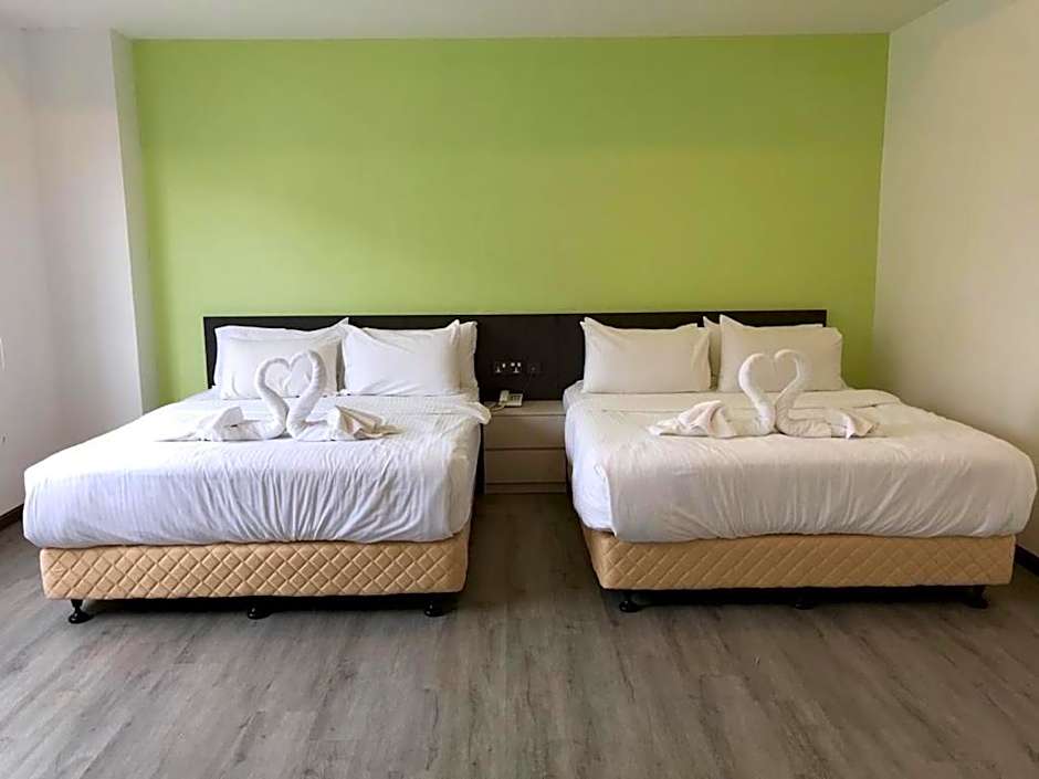 TT Dorf Hotel (Matang)