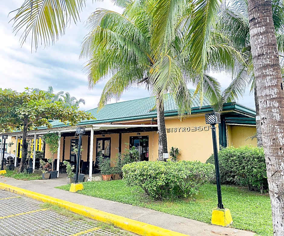 Microtel by Wyndham Cabanatuan