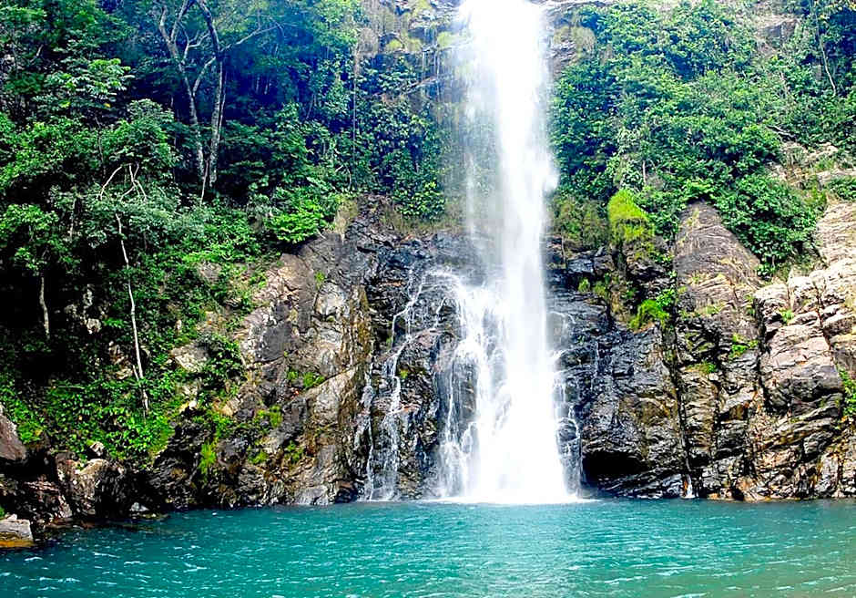 Chalé Container Nobres Asa Própria