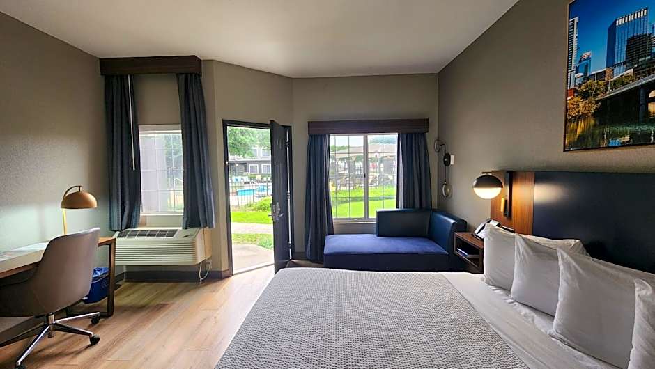 La Quinta Inn & Suites by Wyndham Dallas Dfw Airport North