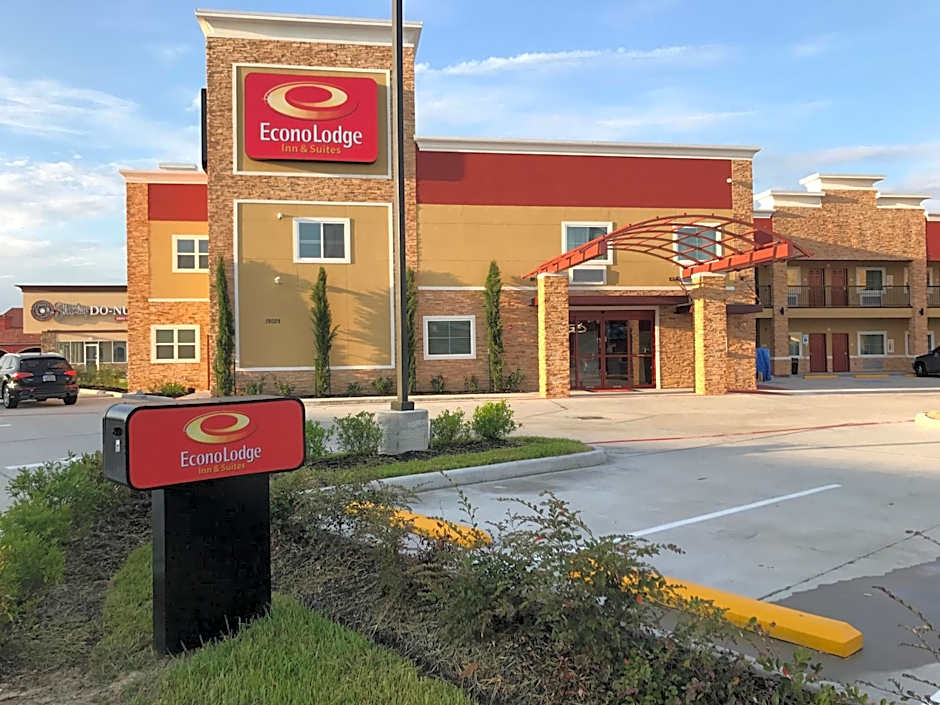 Econo Lodge Inn & Suites
