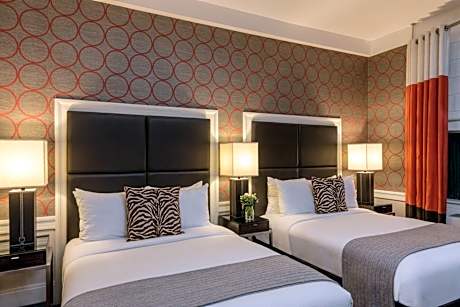 Superior Double Room with Two Double Beds