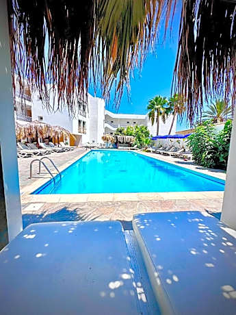 Antonis G. Hotel Apartments