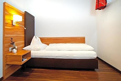 Single Room with Private Bathroom