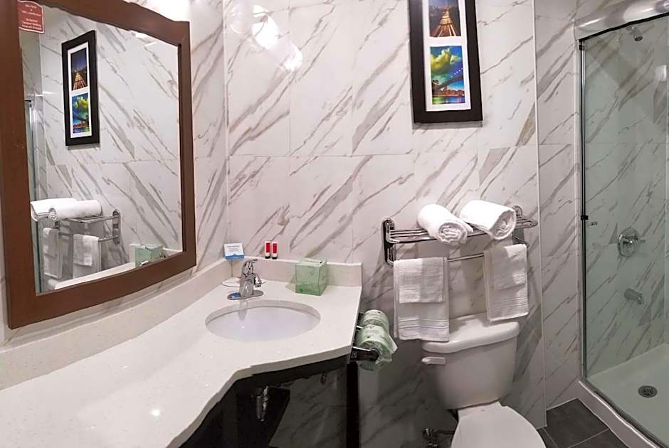 Days Inn by Wyndham Brooklyn Marine Park