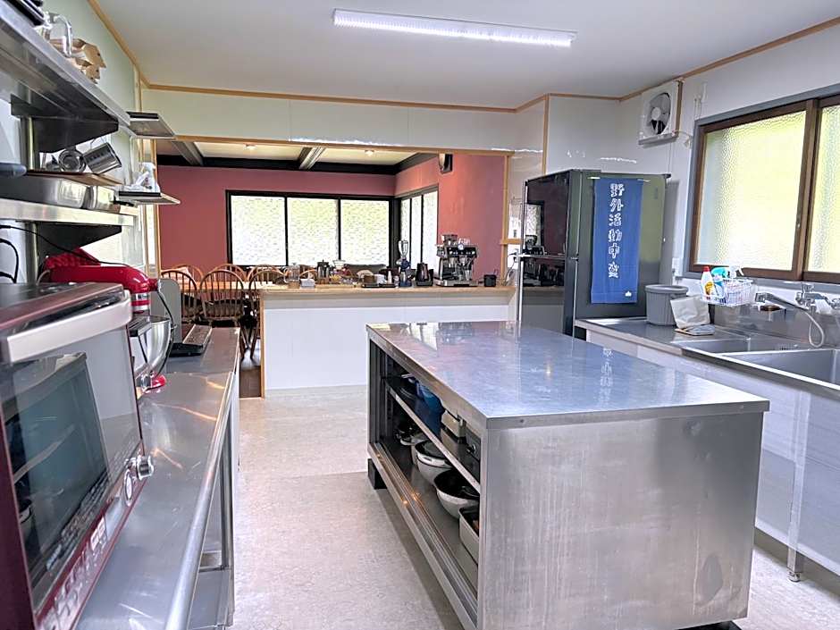Tanigawa Valley Lodge & Coffee Roastery