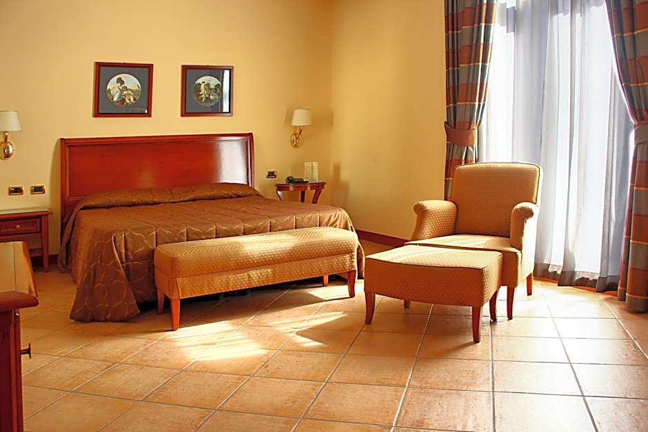 Le Cheminée Business Hotel Napoli