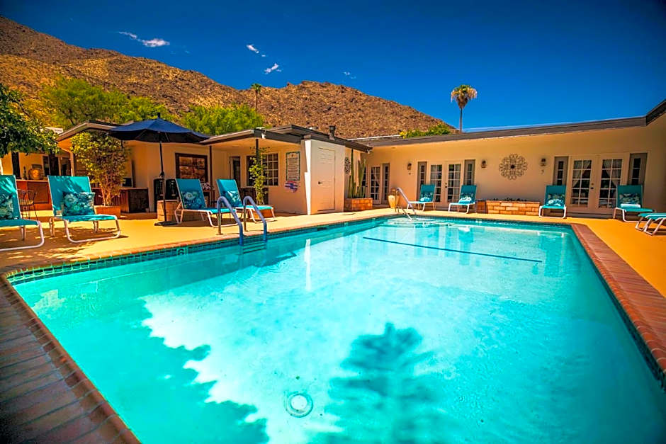 Old Ranch Inn - Adults Only 21 & Up