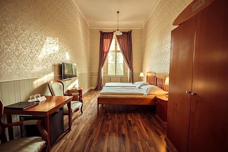 Hotel Kaštieľ Mojmírovce